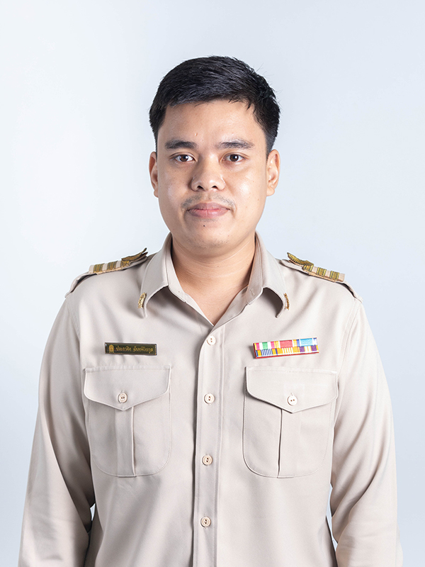 นายประกาศิต ฉันทพิริยกุล