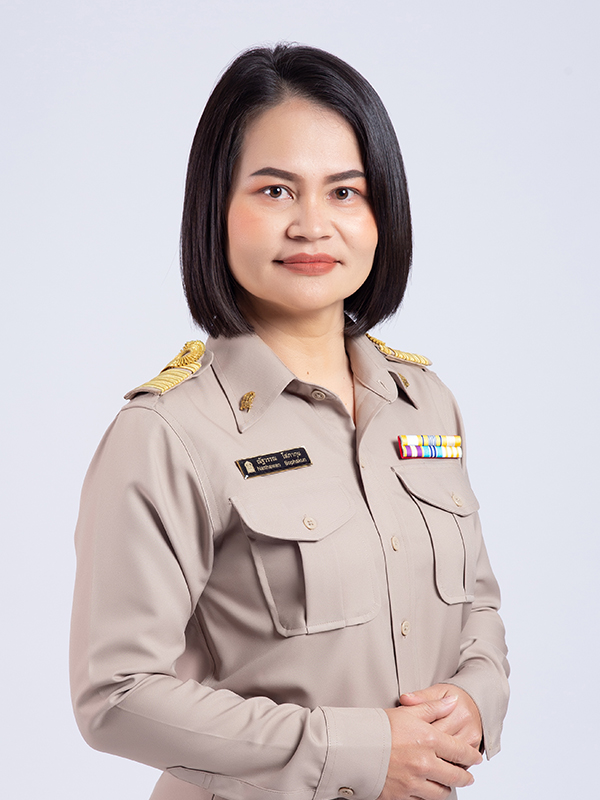 นางสาวณัฐวรรณ โสภากุน