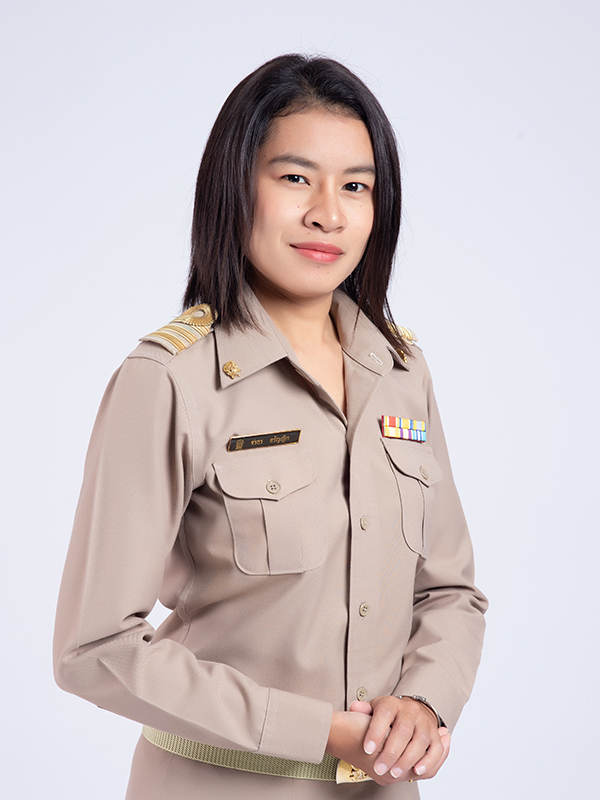 นางสาวชรธร อรัญญิก