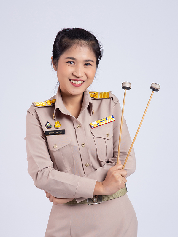 นางปานตา คงเจริญ