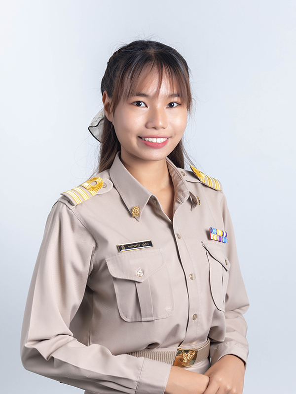 นางสาวกนกวรรณ บุษบา