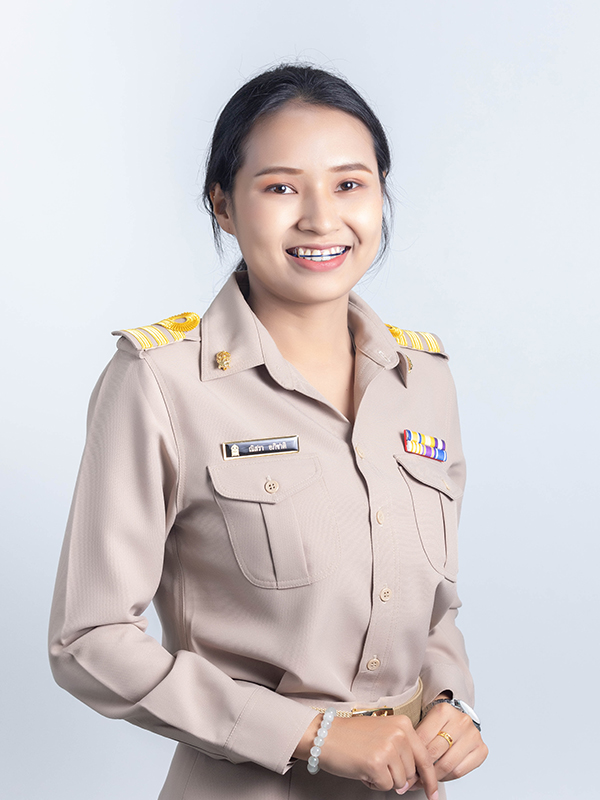 นางสาวณิสรา อภิชาติ